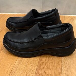 Dansko Men's Black Leather Loafers
